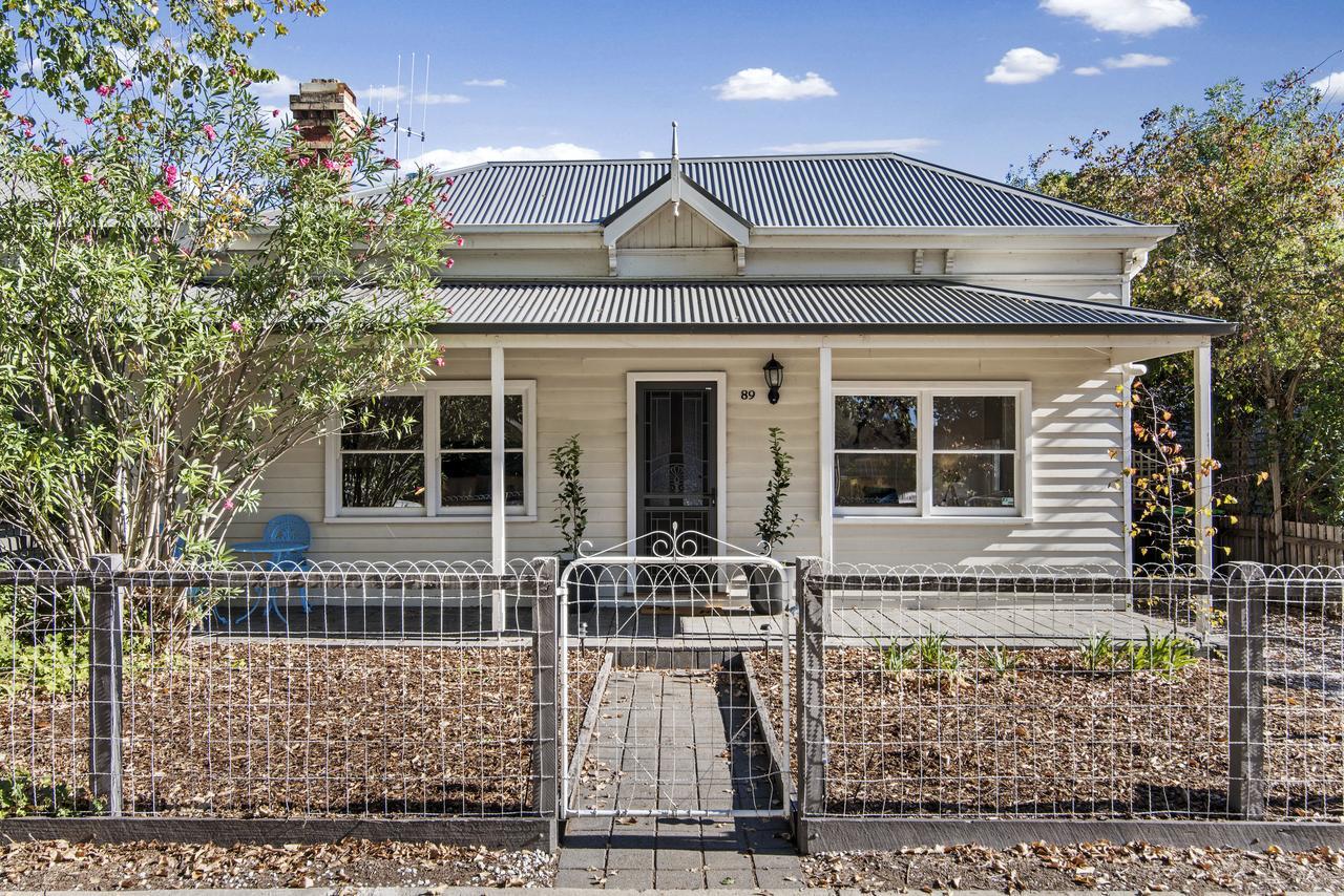 Central Bendigo Cottage, Walk To Everywhere!! Экстерьер фото